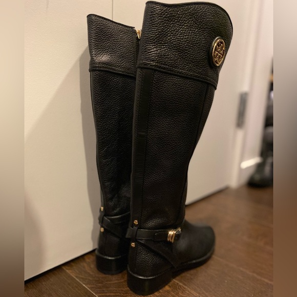 Tory Burch Black Leather Knee Length Boots Size 8M - Picture 4 of 6
